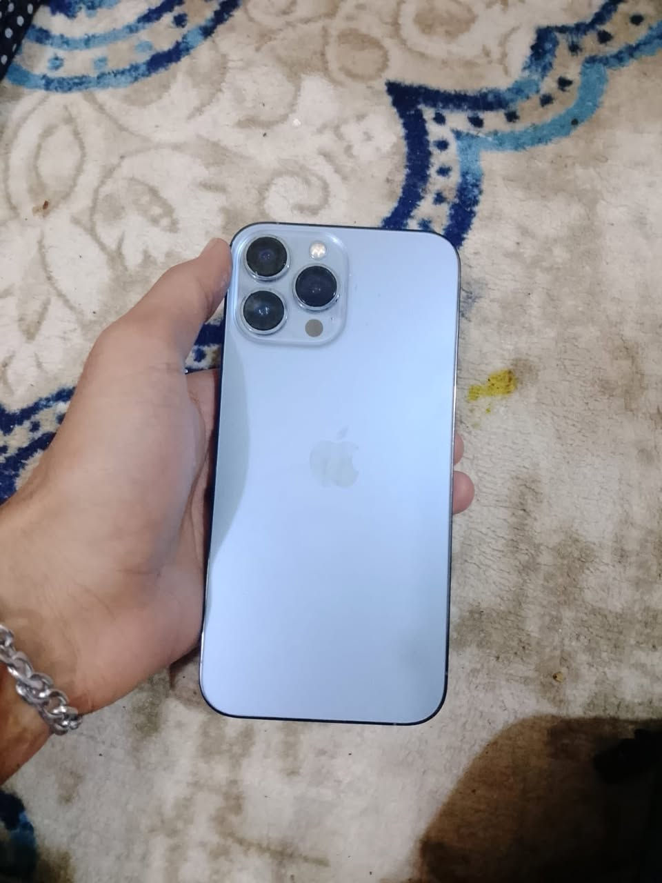 آيفون ١٣ برو ماكس بطاريه ٨٤ تلفون شرط زلغ ما بي + تلفون ما مفتوح ركز ما مفتوح ما متفوح ذاكره ٢٥٦ وتساب ***********
سعر ٨٠٠ وبيه مجال بسيط
