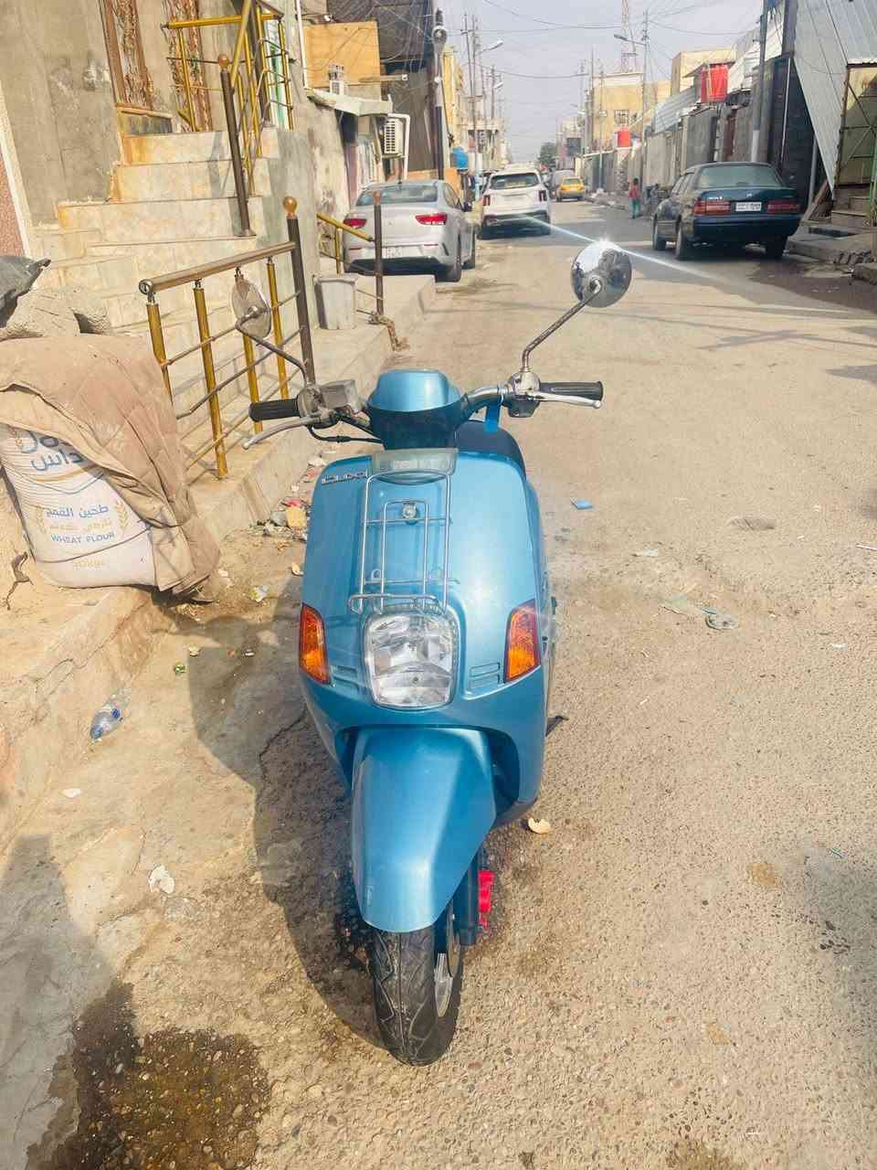 السلام عليكم دراجه بوليسي للبيع دراجه كابريتر دراجه صار لها ثلاث اشهر من نازله رمبه بلادي والويل البلادي موجود دراجه كلها بلاديه اي قطعه تبديل ما بيها ماكينه ما مفتوحه كله بلادي  مكاني بصره حيانيه/ السعر مليون وخمسين / اي استفسار على هذا الرقم( ***********)
