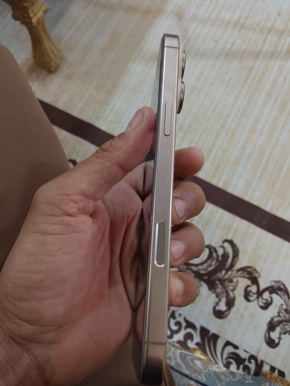 ايفون 16 برو ماكس ذاكره 256 بطاريه 92 ملحقات كامله جهاز نظيف مكاني ناصريه مركز رقمي *********** ناصرية, ذي قار
