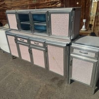 كاونتر نظيف مترين ٣قطع السعر ١٣٠ رقمي07733630610
