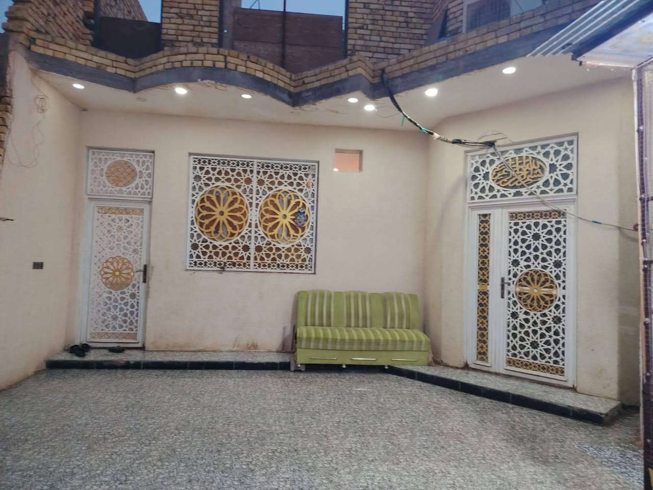 سلام عليكم يولد. بيت. للبيع ميسان دوانم دور النفط السستفسار ‏‪***********‬‏
