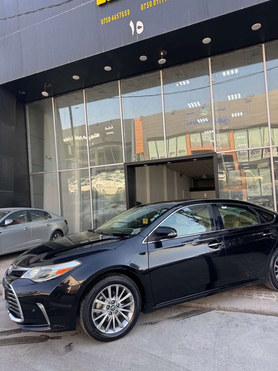 TOYOTA AVALON
MODEL:-2017
LEMITED FULL FULL 
98.000km
Be sbux 
255$ kamek majal
📞0751 571 71 72 أربيل, العراق
