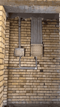 ‏كهربائي منازل بأسعار مناسبة 
‏
‏تأسيس وتنفيذ جميع الأعمال الكهربائية ⚡
‏تأسيس كهرباء المنازل والشقق والمحالات ✅
‏
‏1 _ توزيع نقاط الإنارة 💡
‏2 _ توزيع انارة الواجهة🔌
‏3 _ توزيع المكيفات ❄️
‏5 _ توزيع نقاط الستلايت 📡
‏6 _ توزيع نقاط السخانات 🚿
‏8-عمل السراكت
‏
‏للاستفسار   على الرقم ***********
‏
