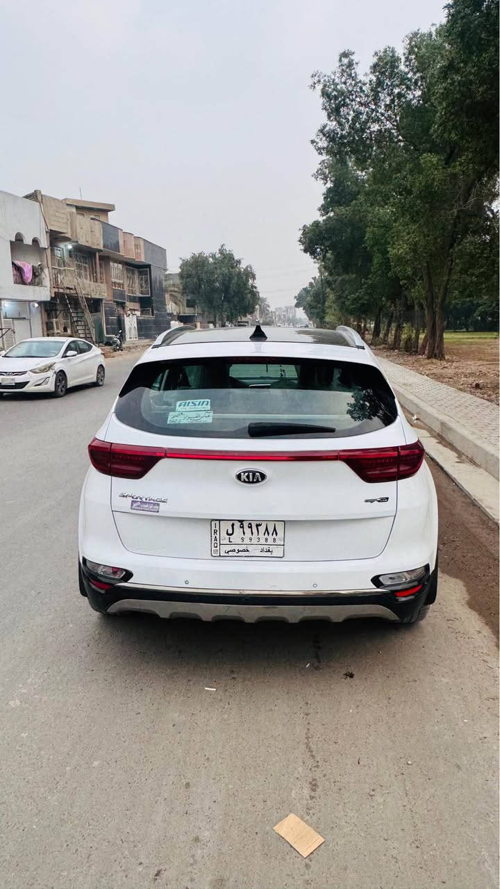 سلام عليكم سبورتج 2020 جي تيلاين سيارة نظيفة بيه صبغ جاملغ امامي فول مواصفات سعر 196 بيه مجال بصيط *********** بغداد, العراق
