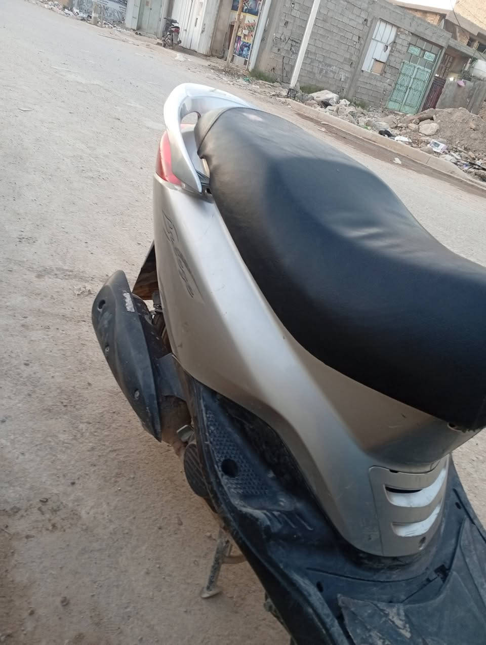 سلام عليكم بريز للبيع كفاله عامه مكينه بلاديه جيب فيتر وياك وتعال دراجه اوراق موجوده دراجه شرط شلعه معدل كفرات بلادي مكاني زعفرانيه نهايه اربع شوارعرع
سعر 750 وبيه مجال حك جيه رجاءء لمو شراي ليكسر بسعر 

***********
