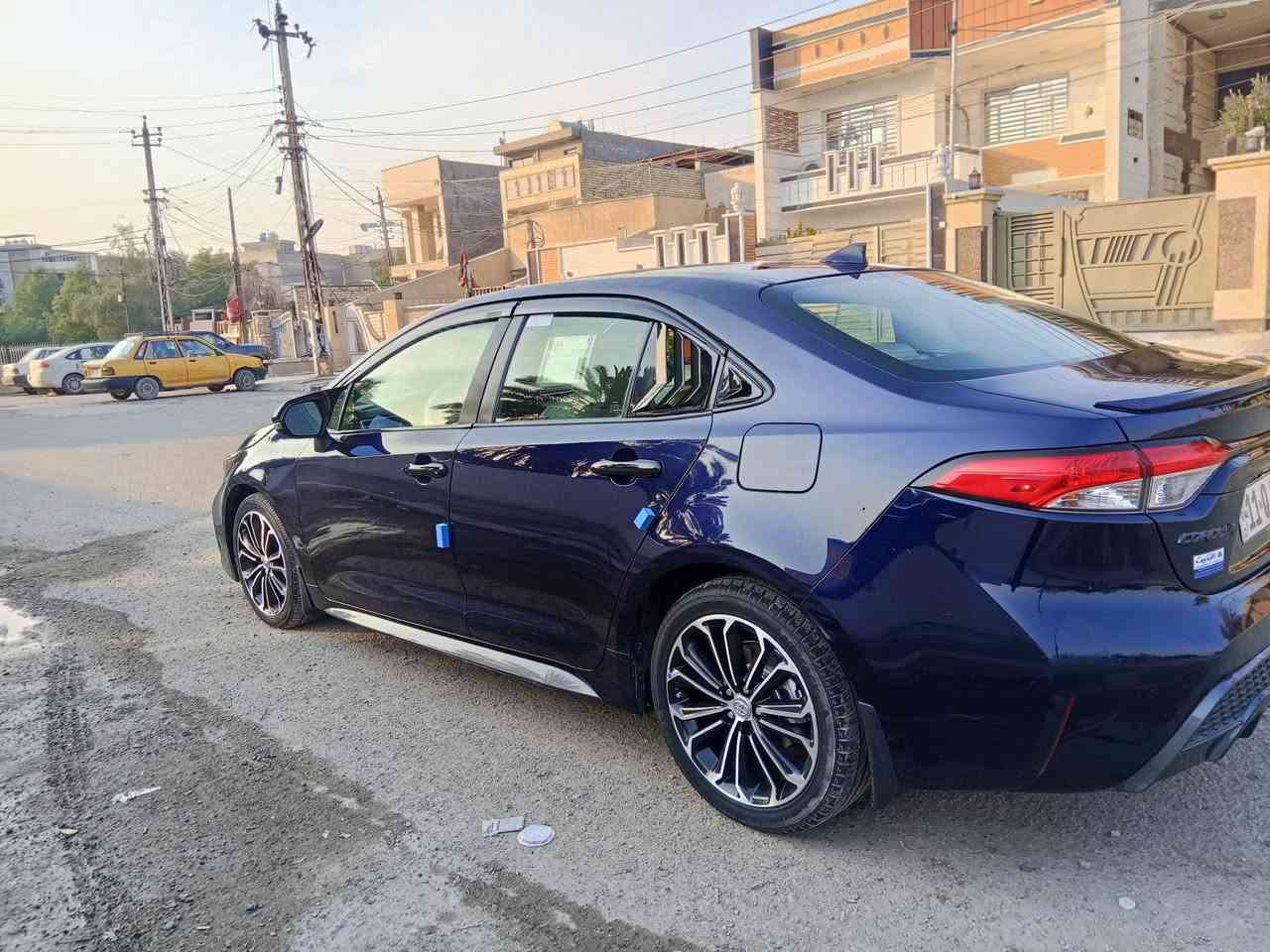 السلام عليكم كورلا موديل 2020وارد أمريكي حادث بنيد وجملغ وسونار منشور السيارة جديدة  وجاهز مكينة وكير وحداديه وصدر وتبريد وتخم تاير مكفولات مكينة وكير مامفتوحات العنوان بغداد الامين الثاني رقم الهاتف *********** السعر 122وبي مجال شي بسيط
