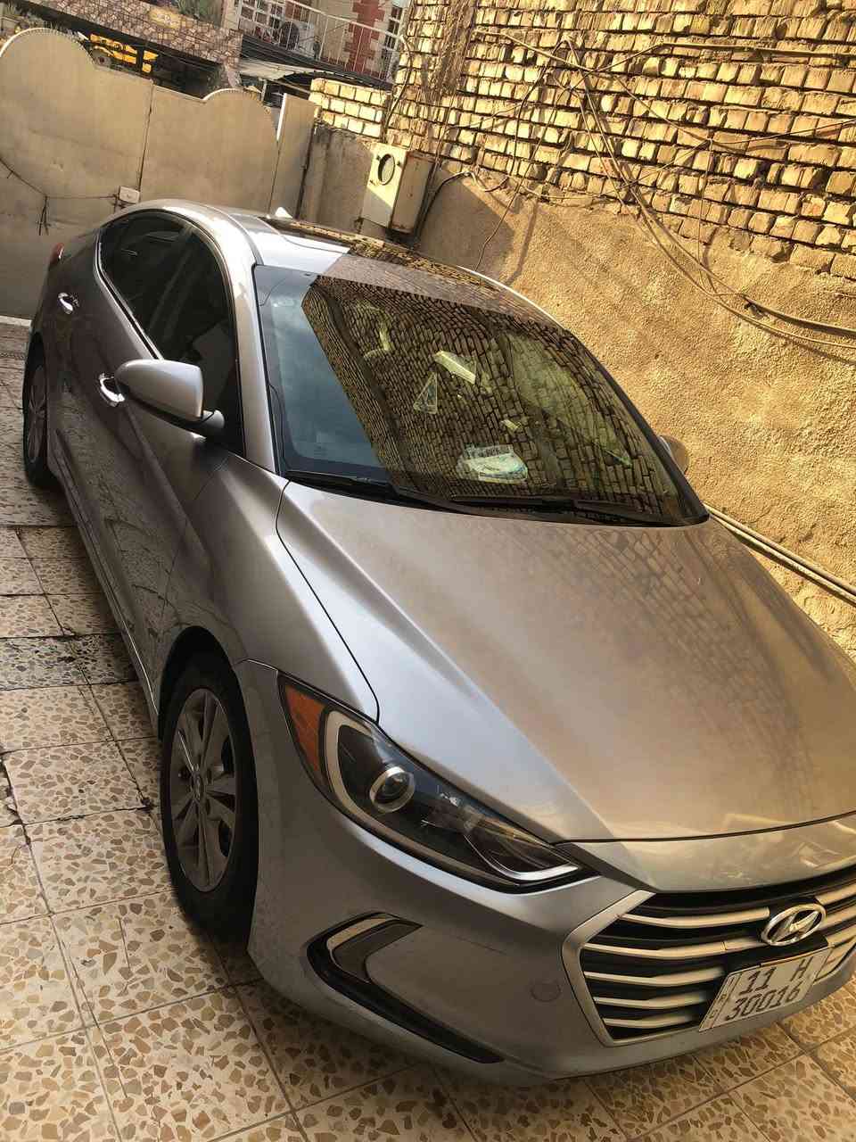 النترا ١٧ فول مواصفات رقم بغداد الجديد بأسمي
حادث خشم البنيد بدون دواخل نهائيا يعني صبغ بنيد فقط مكينة ٢٠٠٠ دوش مامفتوحة لوك كير ايتي المرغوب تبريد ثلج تخم تاير صدر كلها تمام السيارة بدون اي نواقص جاهزة من كلشي 
فتحة سقف سلايد روف 
بصمة تشغيل و بصمة ابواب و بصمة جنطة 
جنطة ذكية تفتح عند الاقتراب 
كشن كهرباء  
هيتر بالكشن 
رادارات امامي و خلفي و جانبي 
ثلاث انظمة قيادة سبورت و ايكو 
شاشة بلادية و كامرا دوارة 
تحكمات ستيرن 
فول السيارة للاخير 
ملاحظة : بيها منظومة زنون عالي ناصي اصلية بيها ضمان 
مكاني بغداد الطوبجي 
السعر ب ١١٤ 
***********
***********
