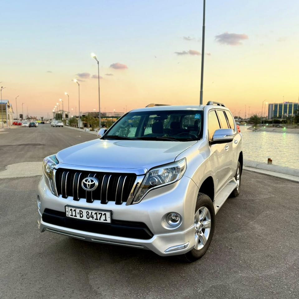 سلام عليكم

برادو 2010
رقم بغداد الجديد
شاشه كامره
هوك خلفي
لايتات زنون
صدر جديد
فيتبم جديد
ودسكات جدد
عليها ادامه كامله بدون اي نقص
مكاني بغداد
بيها بابين صبغ فقط اثر شخط
***********
