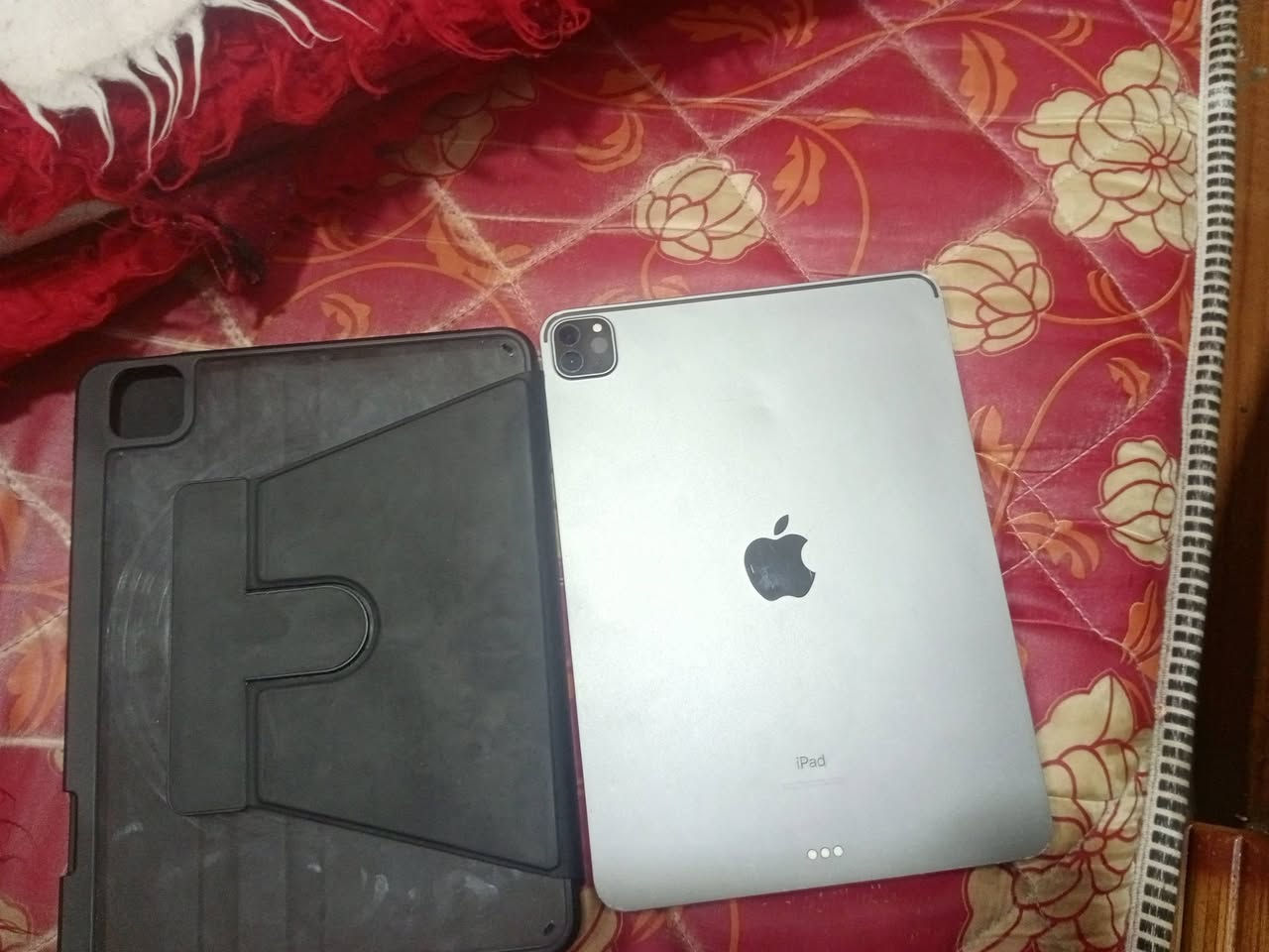 ايباد 11 برو بطاريه 84 تقريبا مكان بابل تفاصيل على الخاص بيشخوط بالشاشه وتفاصيل اكثرء شي على الخاص شاحنه وكفر دفتري فقط


**إذا كنت صاحب هذا الإعلان وتريد حذفه لأي سبب، رجاءا أرسل رسالة إلى الدعم الفني**