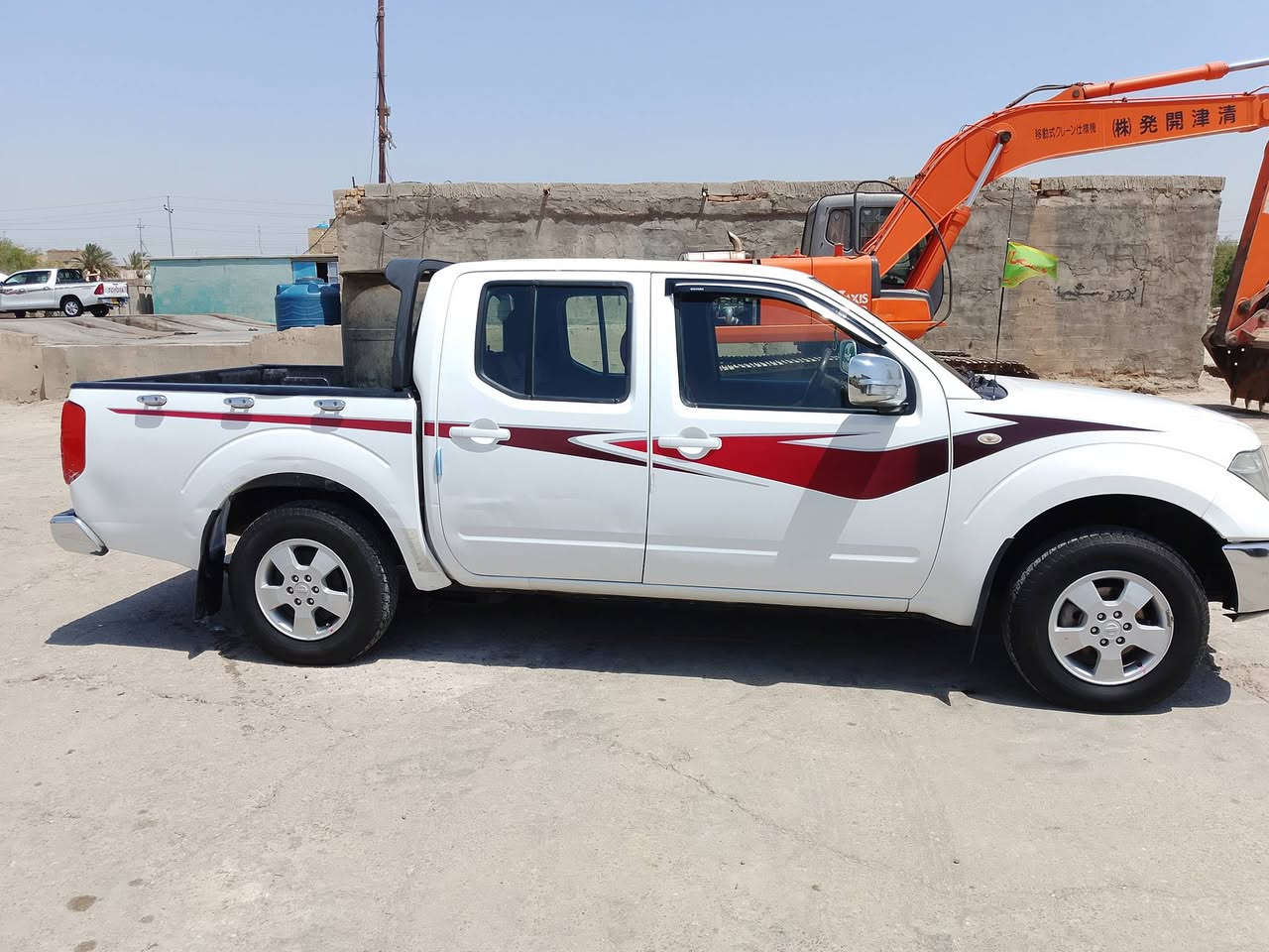 للبيع نيفاره موديل 2011
كفاله عامه تبريد كهربائيات كله شغال 

سياره جديده ما ناقصهاا شي ومكفوله كفاله 
گير عادي 

***********

***********
