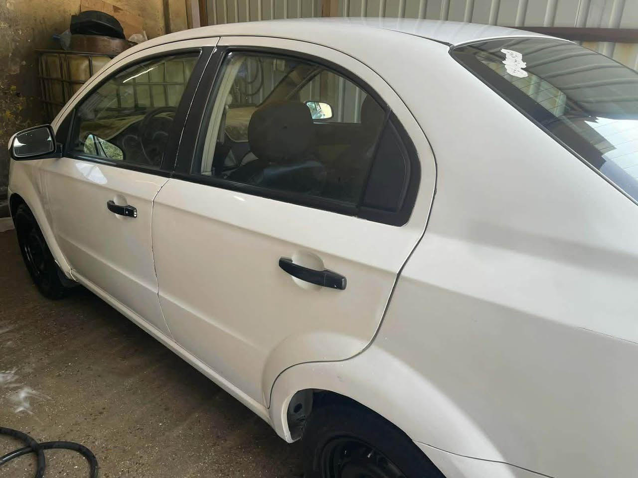 افيو مديل 2011 رقم بغداد مو جودة بالنجف 
السيارة كلش جديدة مال جناي دواخل كهربائيات حدادية كير محرك كلها مكفولة شرط الفحص بيها مكانات صبغ بدون اي ضربة اثر دحجات وشخوط فقط سعرها 69 وبيها مجال للاتصال فقط 

0781 020 1013 النجف, العراق
