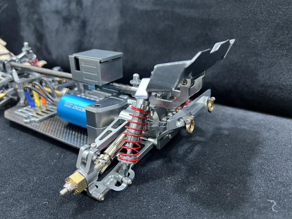 شباب شلونكم شاصي فول المنيوم وكاربون فول فول مع ريمونت وتايرات وايسي وباترري 3S بدون كفر السعر 200👍


**إذا كنت صاحب هذا الإعلان وتريد حذفه لأي سبب، رجاءا أرسل رسالة إلى الدعم الفني**