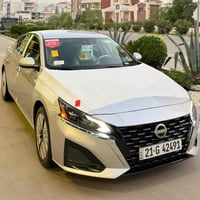 نیسان ئاڵتیما 2023 مواسەفات SV  ،بەسمە ,لایت لید ,کوشن کارەبا  ,شاشە ,...