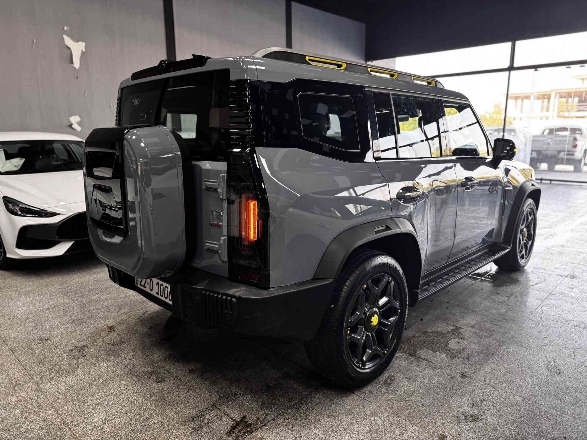 جيتور T2 زيرو للبيع موديل 2025
وكالة هارلم 

المواصفات 👇🏻: 
🔹بانوراما 
🔹حساسات امامي خلفي
🔹كامرات 360 
🔹كشنات جلد 
🔹تبريد قطعتين 
🔹شاشة عرض حجم كبيرة 
🔹ثلاجة 
🔹تشغيل عن بعد وبصمة عدد 2 
🔹انعكاس الشاشة 
🔹منفذ 2 USB
🔹مصابيح LED كافة السيارة
🔹ناقل حركة 7 سرعات
🔹منفذ تايب سي
🔹اوامر وتحكمات صوتية
🔹مثبت سرعة 
🔹محرك 2000 تيربو اقتصادية بمعنة الكلمة
🔹داخل السيارة زيتوني رياضي وكشنات جلد رياضي
🔹نظام مراقبة ضغط الاطارات
🔹ضمان 6 سنوات للسيارة و10 سنوات للمكينة والكير 
🔹السيارةماشية 35 km
السعر258$
مواصفات السيارة معروفة فول الفول 💯💯

مكان السيارة دهوك
***********
***********
