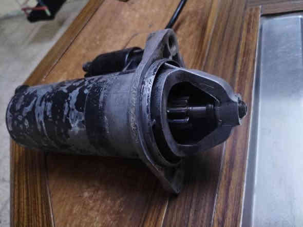 السلام عليكم لبيع سلف وبل وميكا سعر ٤٠ لف شرط الشغل ***********
