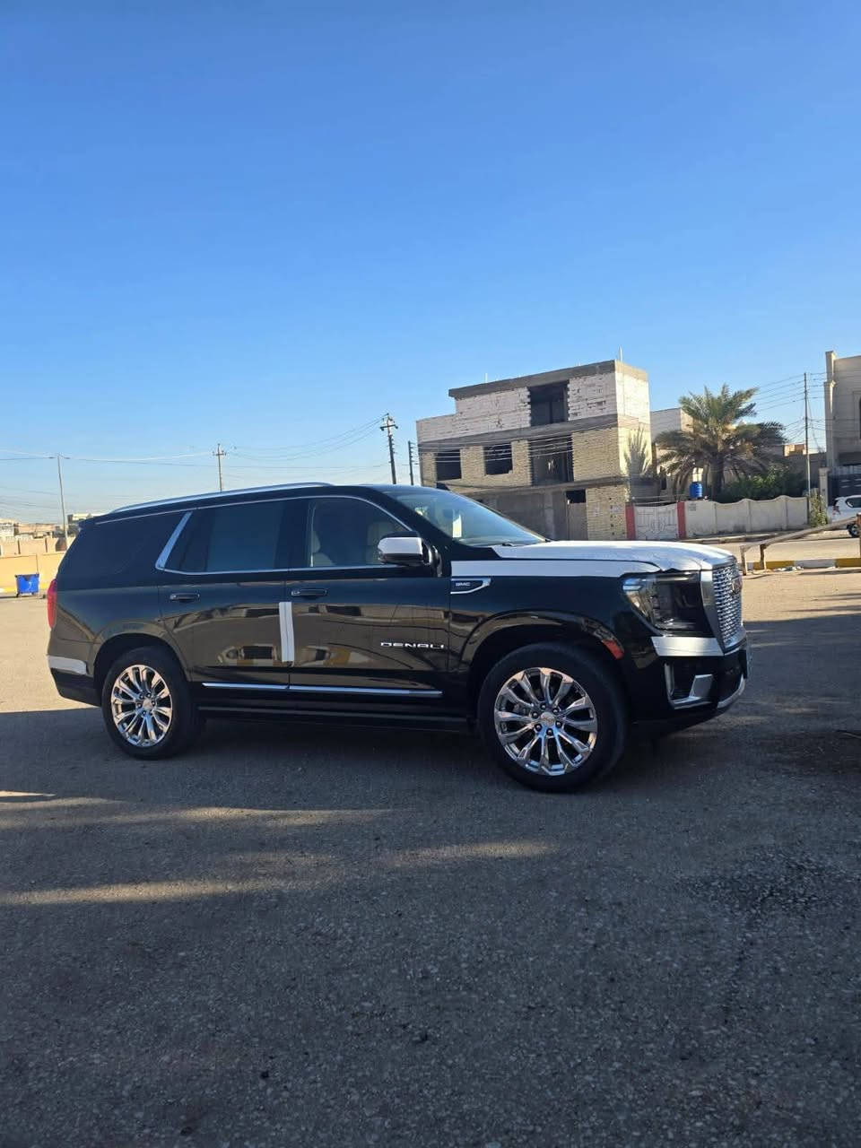 جمسي دنالي وكالة منصور موديل 2022 أعلى مواصفات خليجي دنالي فول VIP كشن منفصل ودواخل ملكية سيرفس شركة مكينة وكير حدادية كهربائيات كاملة بدون أي نقص ما مفتوح بيها أي شي مكينة وضع شركة رقم بغداد الجديد كفالة عامة مغلفة المحرك بنزين 8 سلند

المواصفات
بانوراما
داتا شو
داخل أبيض أوف وايت
شاحن وايرلس
مراية وسطية كاميرا
7 مقاعد
جكات
كاميرا محيطية 4 اتجاهات
كيج ديجيتال
بصمتين شركة
صندوق كهرباء
ثلاجة
كشنات كهرباء
رادار خطوط
كشنات تبريد وتدفئة وخزن
لايت LED
تبريد خلفي منفصل
إطفاء ذاتي
حساسات أمامي وخلفي 360 درجة
إنارة ترحيب بالأبواب
الماشي 95 ألف كيلومتر

رقم *********** مكاني كربلاء
