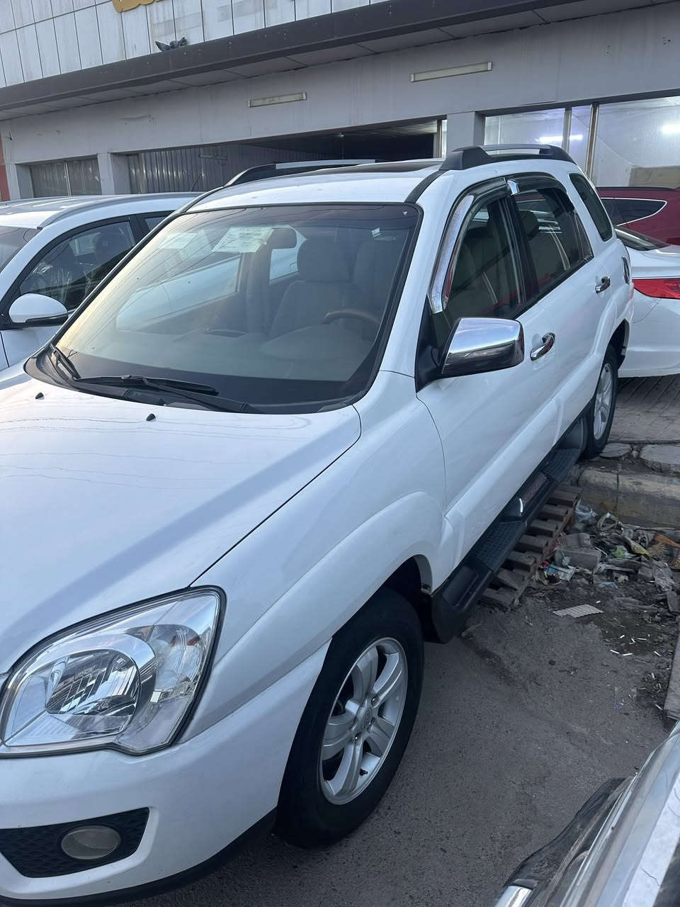 السلام عليكم كيه سبورتج موديل 2010 بغداد انكليزي خليجيه مكينه 2000 السياره حلوه وجازه بيه اربع قطع صبغ بدون دواخل السعر 115 وبيه مجال بصيط مكاني بغداد المشتل ***********
