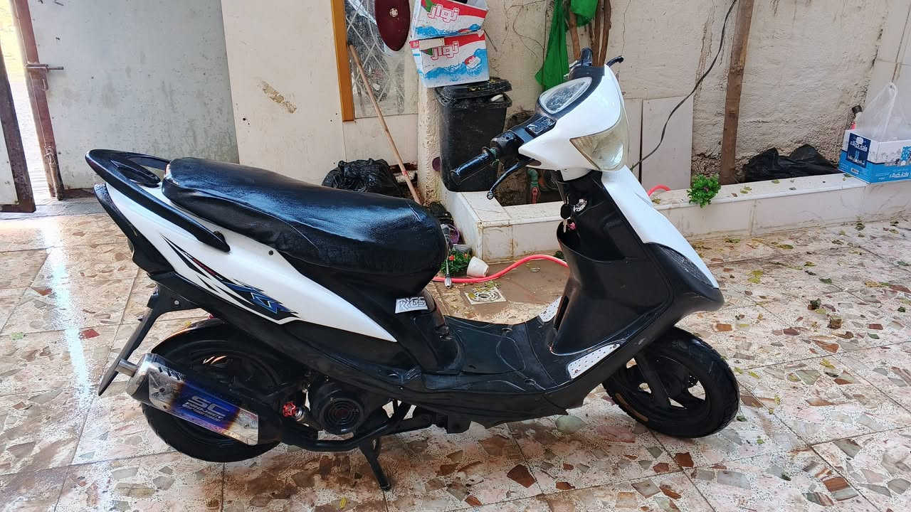 سلام عليكم شباب دراجه ماكس عدله للبيع شغاله سلف هندر شلعه ومعدل ونعومه كله شغاله دراجه مفتوحه بس ولفات فقط ولباقي كله شغال مكاني كربلاء كنطره السلام سعر 600 وبيه مجال رقم ***********
