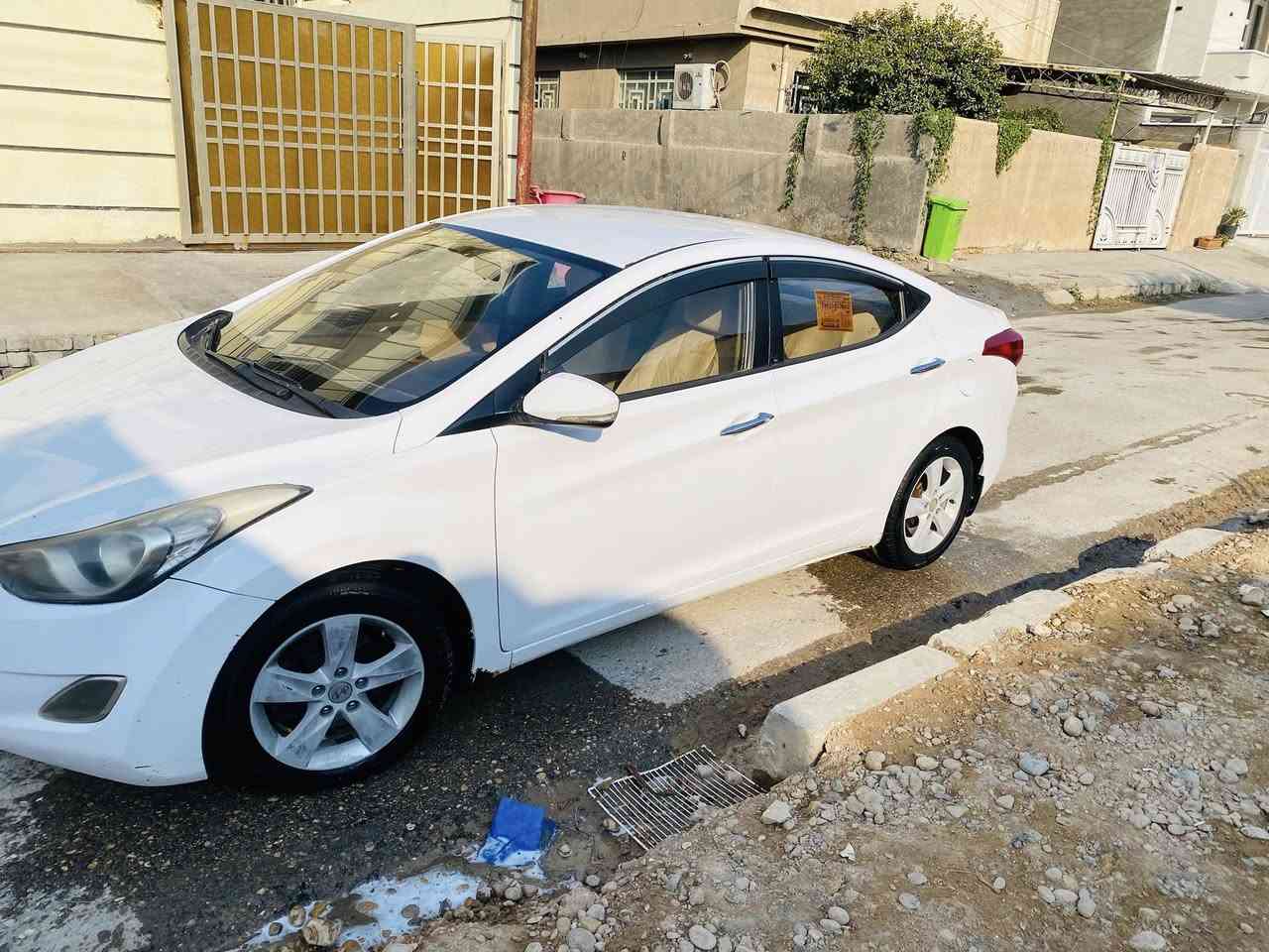 السلام عليكم 

للبيع  او مراوس النترا. موديل ٢٠١٤ بيها نص جاملغ صبغ اثر شخط  باسم شركة تريد تحويل او وكاله  محرك ١٨٠٠ مكاني الصويرة. السعر ١٠٧
***********
***********
