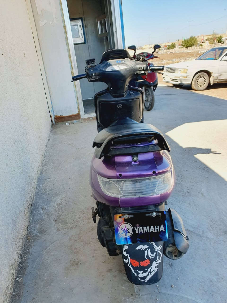 دراجه فراشه فحل للبيع نضيفه كهربائيات كله شغاله سلف هندر لايت اشاير شغاله محرك نضيف مكان قلعه صالح ***********
