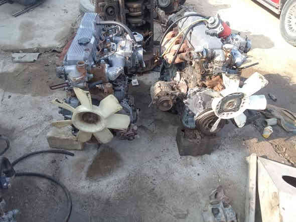 السلام عليكم مكينتين تيوته 14Bللبيع
***********‬‏
