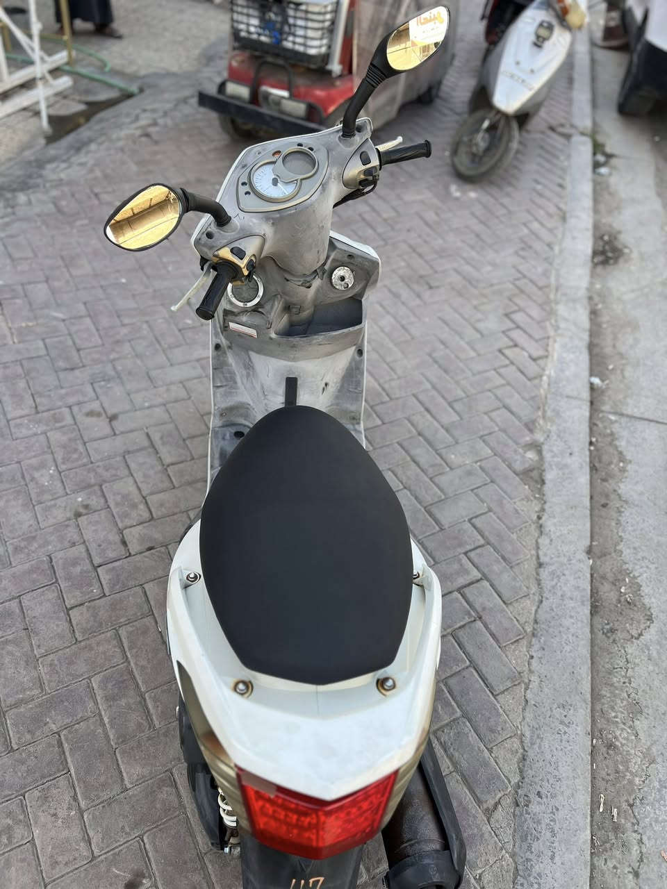 سكنس فحل نوزل للبيع مكفوله مولحه مال رنبه
سعرها 1250 الاعظمية قرب المقبرة الملكية ***********
(مكلف بالنشر)
