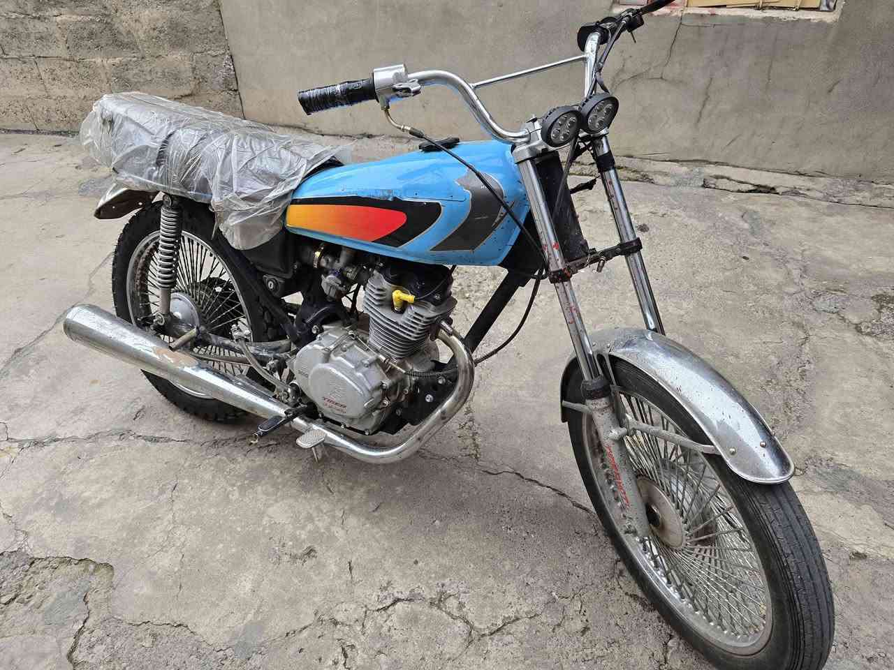 للبيع تايكر شغال مابي اي عيب سعره 250 الف وبي مجال قليل للشراي خاص مفتوح


**إذا كنت صاحب هذا الإعلان وتريد حذفه لأي سبب، رجاءا أرسل رسالة إلى الدعم الفني**