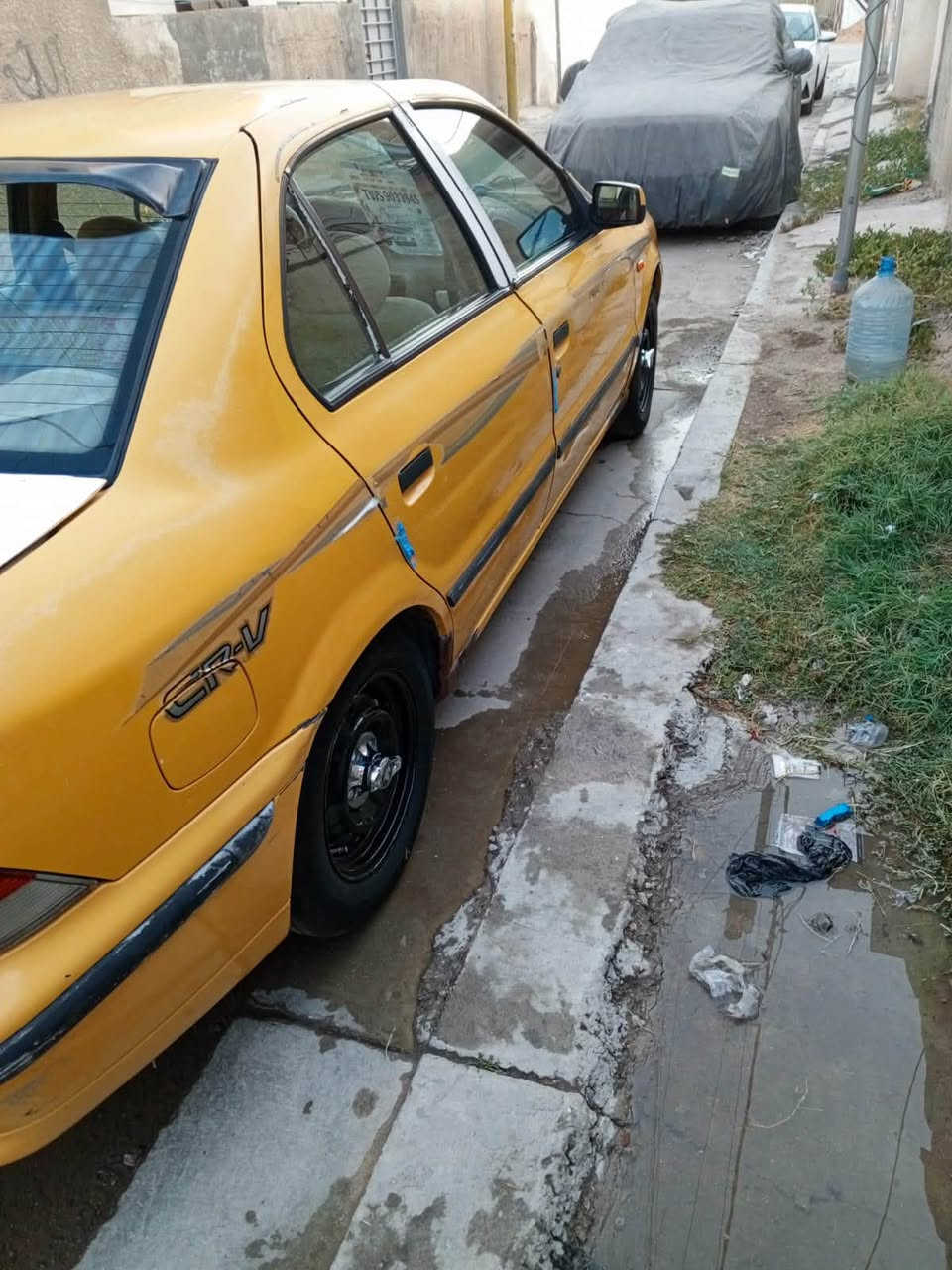 السلام عليكم سمند 2010 ناطق  كير مكينه مكفوله عام السياره لا صبغ ولا مبدل بيها شي ) عنوانها بغداد الدوره شارع 60 _***********
