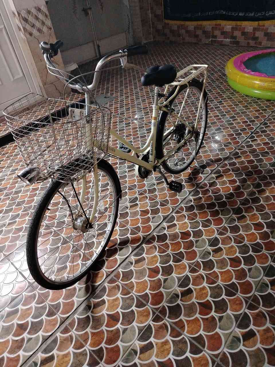 بايسكل ياباني الأصلي حجم 27 الكبير نظيف جدا كامل المواصفات السعر 150 بغداد الحبيبية *********** يوجد واتس اب بغداد, العراق
