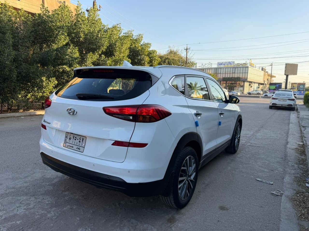 السلام عليكم توسان 2020 خليجي وكاله الكاصد مكفوله كفاله عامه السياره جديده من الزيرو عل أيد وحده  كير مكينه صدر تبريد تخم تاير كله جديد م *********** مكاني بغداد الكرخ ممتواجد عل فيس
