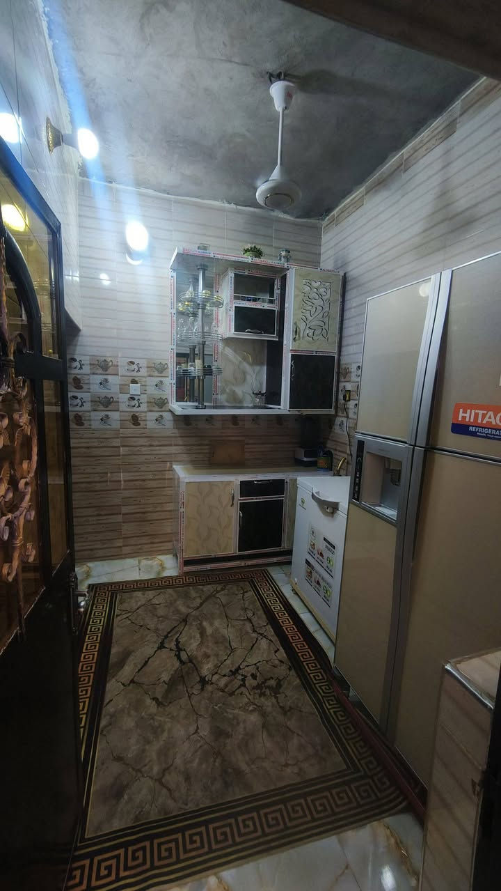 🌟 عِرض عقاري جديد ومميز من مكتبنا:
​🏡 النوع: مشتَمَل زراعي (للبيع)
📍 الموقع: خلف إعدادية الصناعة
📐 المساحة: 65 متر مربع
🧱 التفاصيل الداخلية:
​غرفة نوم ماستر (منظومة متكاملة)
​صالة مريحة
​مطبخ
​صحيات خارجية
​💰 السعر: 38 مليون دينار فقط! (سعر لقطة)
​📞 للاستفسار والتواصل أو لمعاينة العقار، يسعدنا استقبالكم في:
🏢 مكتب الرحمة | الكائن على شارع السيد محمد (ع)
📱 أو الاتصال مباشرة على الأرقام التالية:
​وسام أبو علي: ***********
​علي: ***********
​أهلاً وسهلاً بالجميع 🤝
