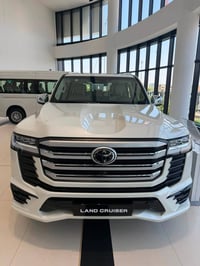 تويوتا لاند كروزر VX limited s2026 صفر كيلو متر ضمان تويوتا العراق للح...