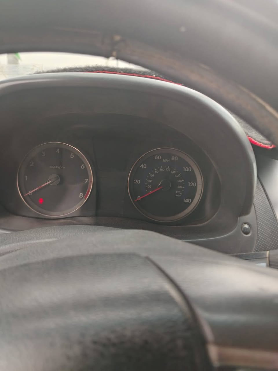 يا الله
السلام عليكم سيارة اكسنت صفرة 2016للبيع لونها الاصلي رصاصي  محرك 1600 جي دي آي وارد امريكي ماشية 240الف رقم انگليزي بأسمي مشروع وطني السعر 80 وبيها مجال للطيبين 
للاستفسار الاتصال على الرقم ***********
