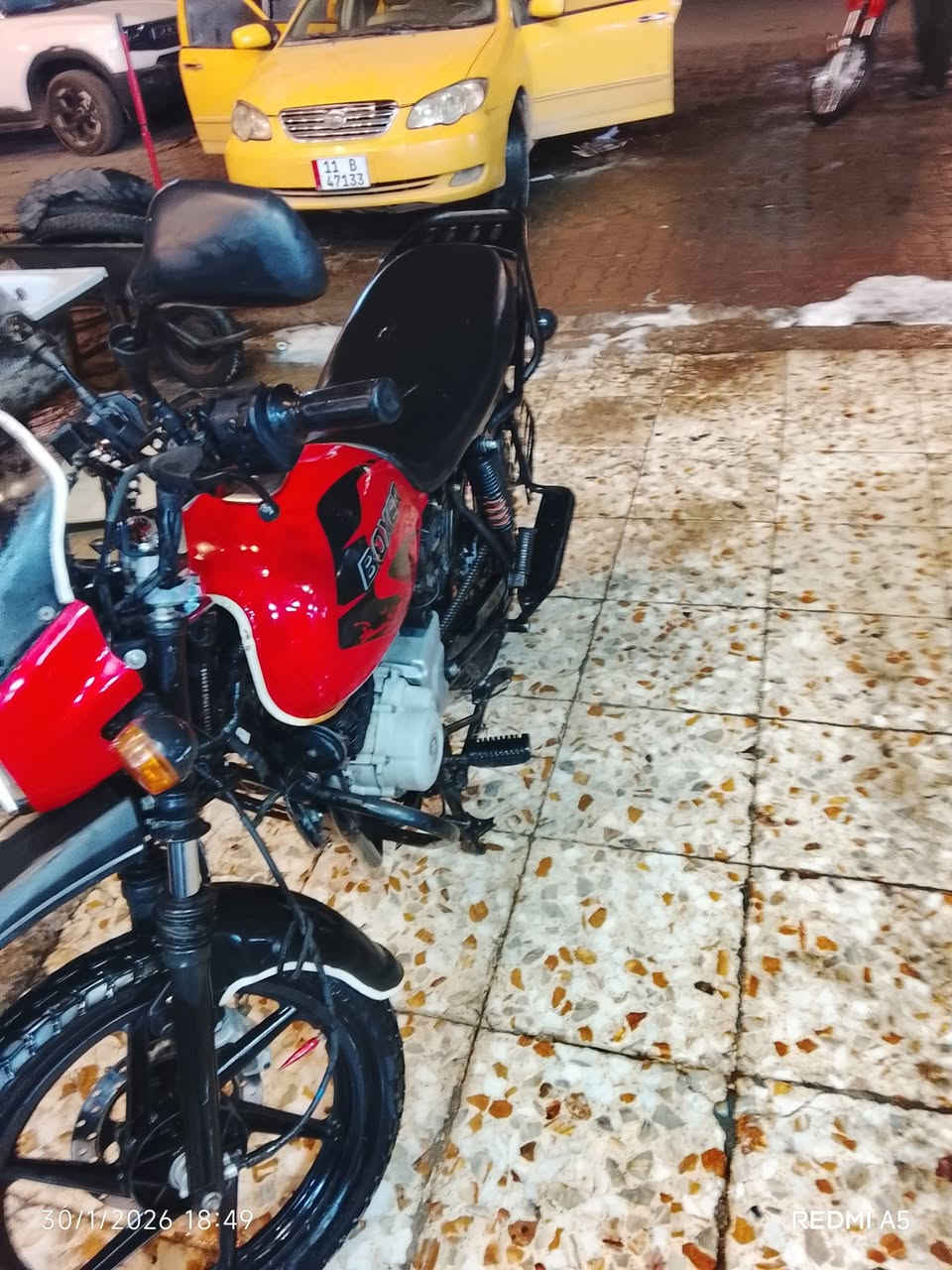 سلام عليكم دراجه بوكسر موديل2021للبيع اوراق كامله بيهة كمرك الدراجه مامتعوبه ابد نضيفه 
مكينه ناعمه محتاج واريد ابيع الشراي ينتصل +واتساب 
***********
