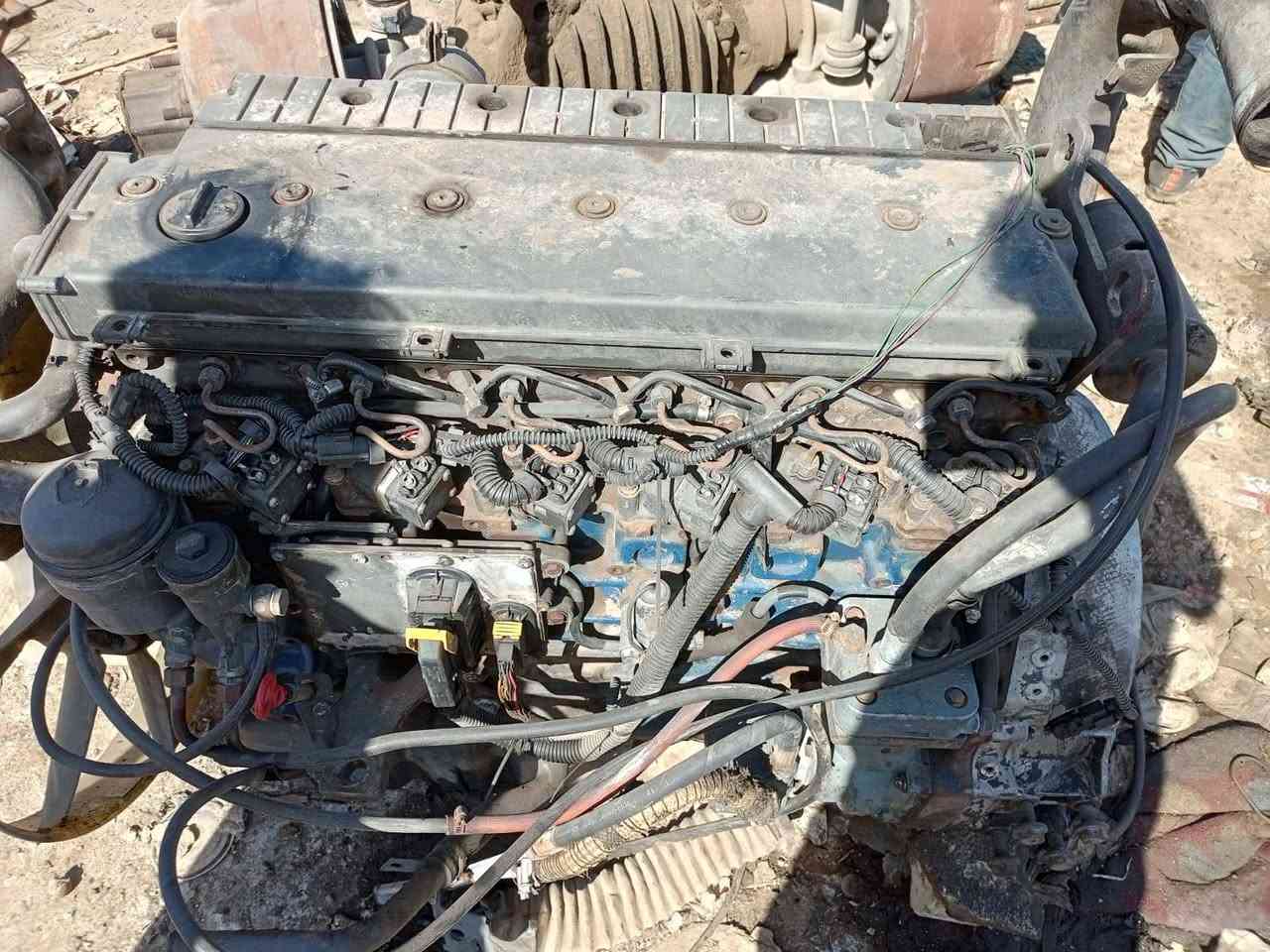 مكينه اتيكو للبيع جديده الاتصال ع رقم ***********
