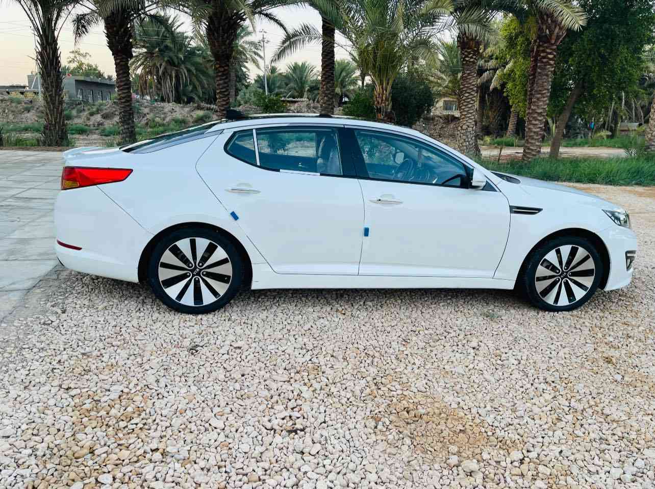 السلام عليكم 

 للبيع اوبتما 2013 خليجي 
محرك 2000
رقم بغداد مداور ثاني يوم
السيارة فول مواصفات 
مابيها نقص من كير ومكينه وحداديه 
مكاني الديوانية
غيًر متواجد بالنت 
***********
