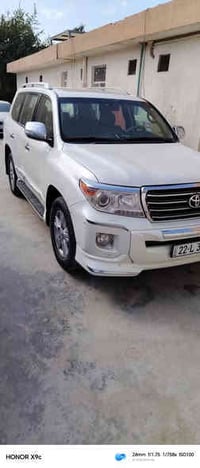 لاندكروز GXR • ٢٠١٤ • ٦ سلندر