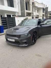 دوج جارجر٢٠١٨ RT محرك 8سلندر 5700 سياره حيل حلوة ونظيفة  ماتحتاج مصرف ...