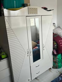 غرفة نوم • مستعمل شي قليل • للبيع