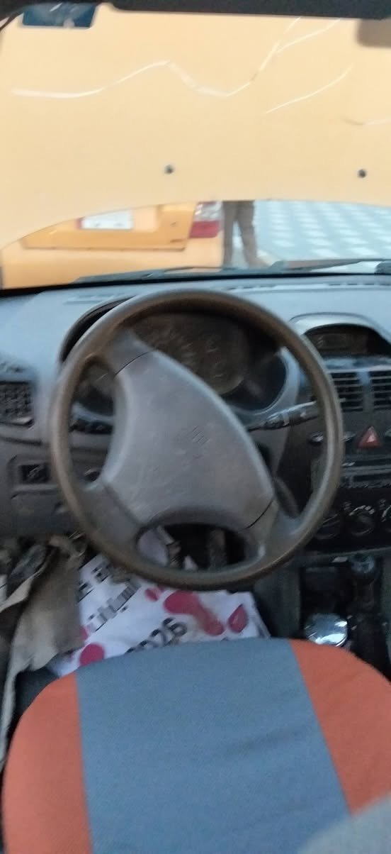 السلام عليكم سيارة للبيع طيبه 2015 
گير مكينه تبريد تايرات باتري خير من الله باسمي رقم انگليزي  السعر 26  / *********** مكاني بغداد البلديات
