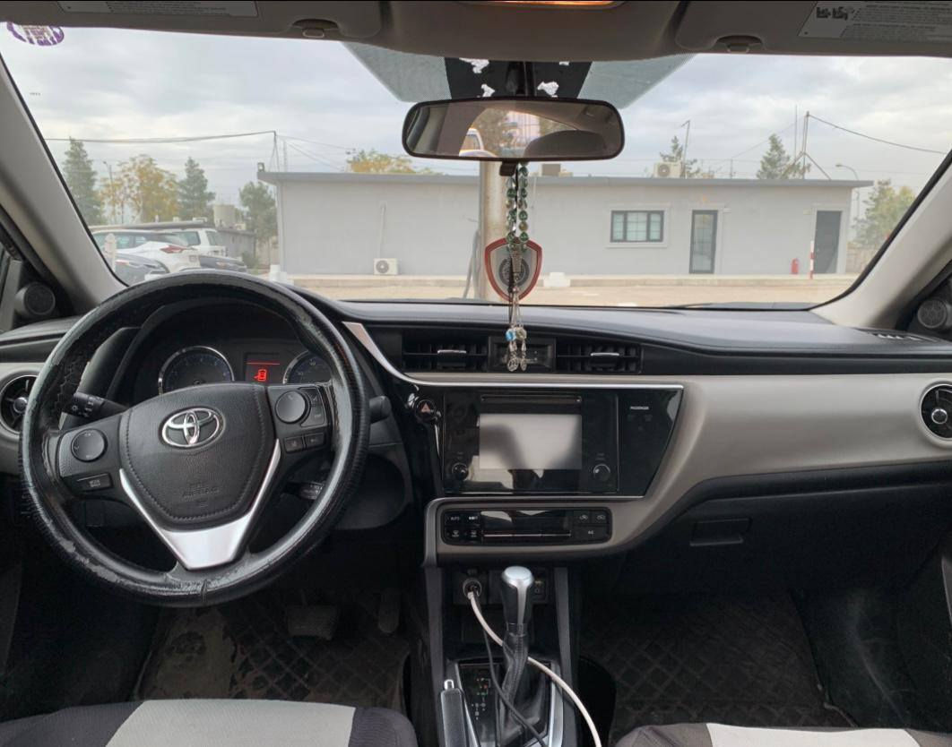 تۆیۆتا کڕۆلا 2017 مواسەفات LE ئەمریکی 
ڕەنگی ڕەشی قەتران 
108 هەزار مایل ڕۆشتووە 
وێنەی سۆنەرەکەیم داناوە 
سەنەوی دوو ساڵە بەسەر چووە 

سـعـر : لە کۆمێنت داوابکە ڕاستەوخۆ بۆت دێت 📥 

گێر و مەکیەنەی بەشەرت 
هیچ کێشەیەکی تێدا نییە 

ژمارەی خاوەنەکەی 
***********
