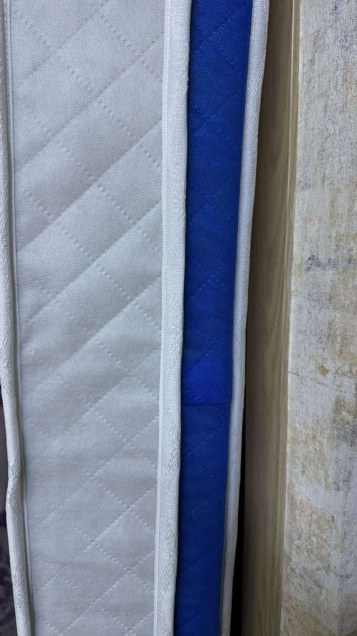 بنات عندي دوشك نفر عدد2قياسه 90*190
ارتفاعه17 سم 3 طبقات اسفنج مميز صارلي شهر من اخذتهم اطفالي مينامون عليهم
الطبقه الاولى مميز اول
والطبقه الثانيه دلوب مرن
 والطبقه الثالثه طبيه مريح جدا
وضمانه سنتين الدوشك 
يوجد توصيل داخل بسمايا
وبغداد


**إذا كنت صاحب هذا الإعلان وتريد حذفه لأي سبب، رجاءا أرسل رسالة إلى الدعم الفني**