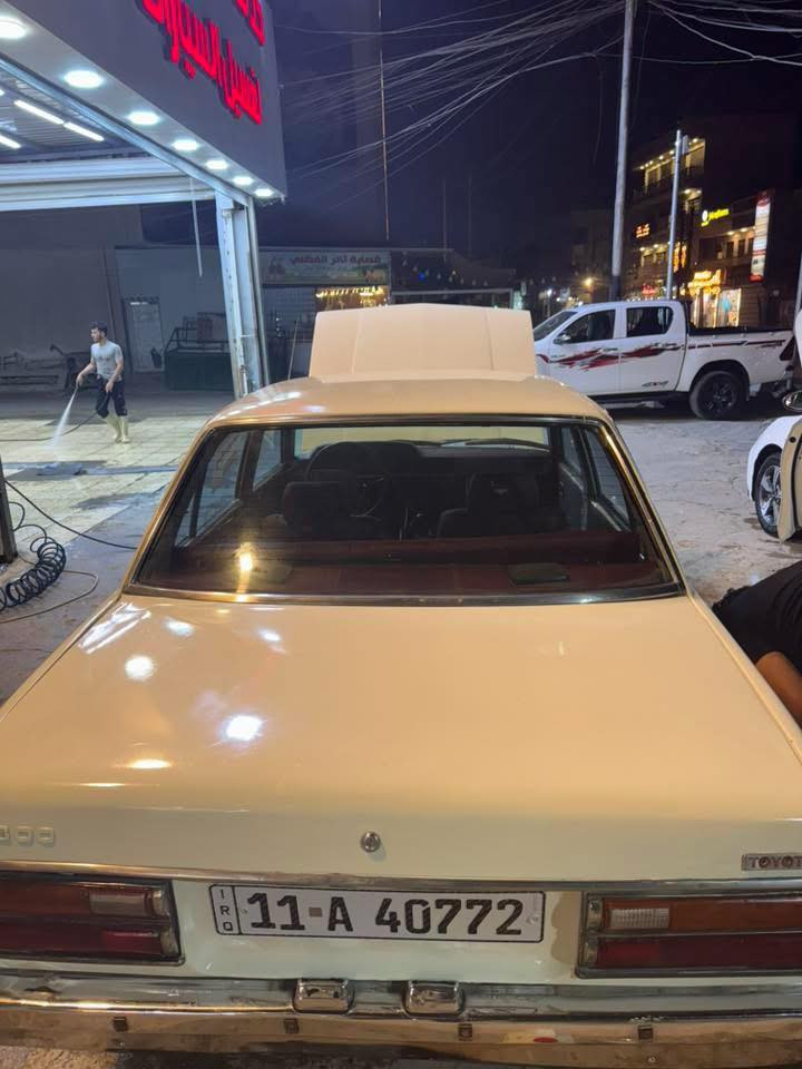 السلام عليكم ورحمة كورونا موديل ١٩٧٩ ابيض رقم بغداد جديد انكليزي بأسمي معمرة جديد حته الداخل جلد ماروني كهربائيات كاملة باتري جديد زوج تايرات جديد امامي قبل سبوع شديتة بدون تبريد محرك مجفت ماكنيت مو بلاتين حورتة صدر جديد اكسل جديد السعر ٦ مليون وبيهة مجال كلش بسيط رقم الهاتف *********** مكان بغداد الصليخ قرب مركز شرطة الصليخ
