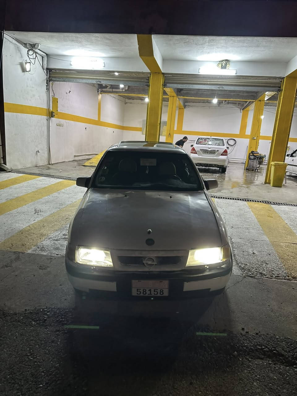 سەرەتا به ناوى خواى گەورە
ئۆپڵ فيكترا بۆ فرۆشـتن هەرزان ترين نرخ
قـوفل و كؤتايى ٩گەڵا بۆ محامەلە تيل مەکە برام 
گير و مەكينه تازه گؤردراوه مەكينه 20 بەشەرت
عولوجه هيچى نيه بەس مالى مەدەنى بەشەرت 
كارەبايەتى مەزبوته ئيفلۆ و مەكينه و گيرى بەشەرت
هيكەليش له بيش جاوانه دياره سلايتی مەزبوته 
بۆ محامەلە تيل مەکە  سەيارەى من نيه نامه مەنيرن 
ئەوەش رەقەمى ساحەبى 
‎***********وەتـس ئەبى لەسەرە
ئەدميـن🤍
