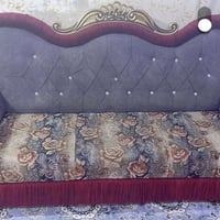 تخم مستعمل • ١٠ مقاعد • بغداد الرئاسه