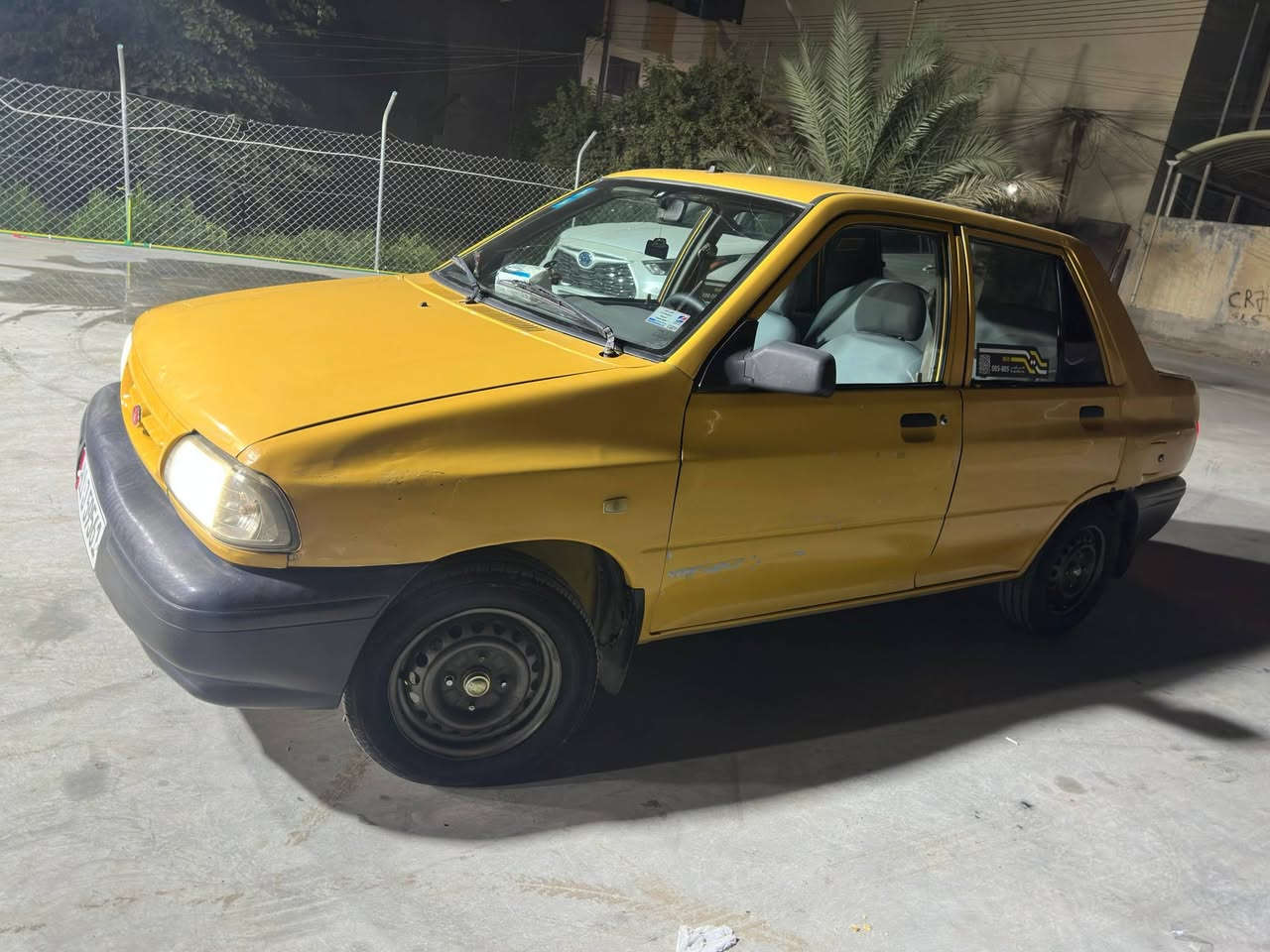 سلام عليكم سايبه 2016 سياره خير من الله وكينه كير نعمه بيهه ملاحضات بسيطه بل خارج صدر جديد تأيرات جديده باتري جديد سنويه ٢٧ صفر غرامات وهيئه سياره بسمي عنوان السياره بغداد *********** سعر 40 وبيهه مجال الطيبين
