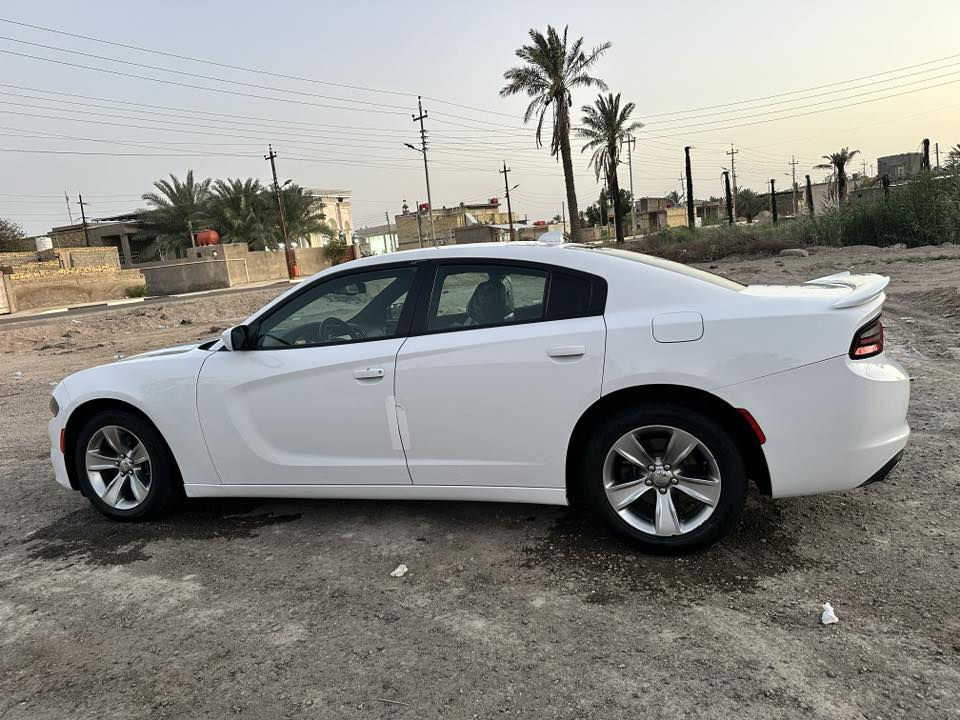 جارجر 2016اصل
SXT
لون ابيض
وارد كندي
رقم سليمانيه
جاملق خلفي كلير بدون ضربه
حداديه جديده 
طخم تاير 
تبريد تدفئه 
ماشيه 119m 
***********

جارجر 2016اصل
SXT
لون ابيض
وارد كندي
رقم سليمانيه
جاملق خلفي كلير بدون ضربه
حداديه جديده 
طخم تاير 
تبريد تدفئه 
ماشيه 119
***********
 📞***********

