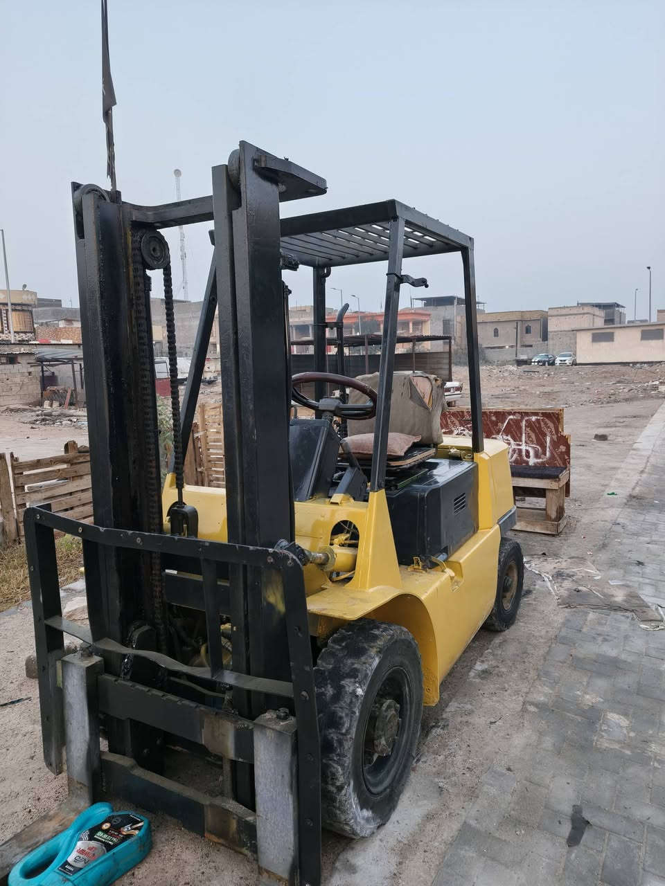 مستوبيشي بانزين حركتين اوتوماتيك طنين ونص مكان الرافعه بصره سعر ٢٧رقم ***********
