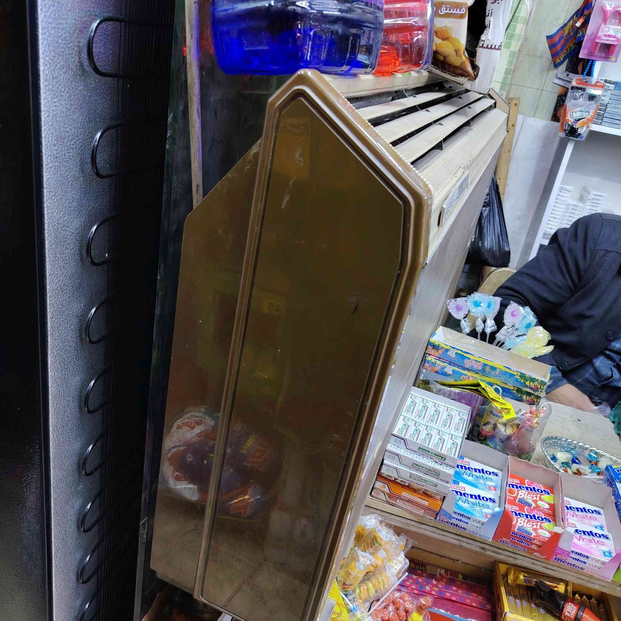 سبلت  جنرال 2 طن  مال جيل الطيبين البروده ثلج + تدفئه السعر 600 وبي مجال  المكان المقدسه ***********
