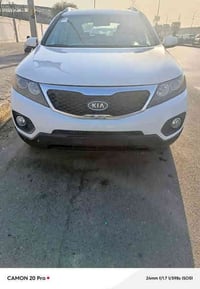 سورنتو 11 مصبوغة عام لا كص ولا شواصي مكينة 2400 الداخل صحراوي مكان الس...